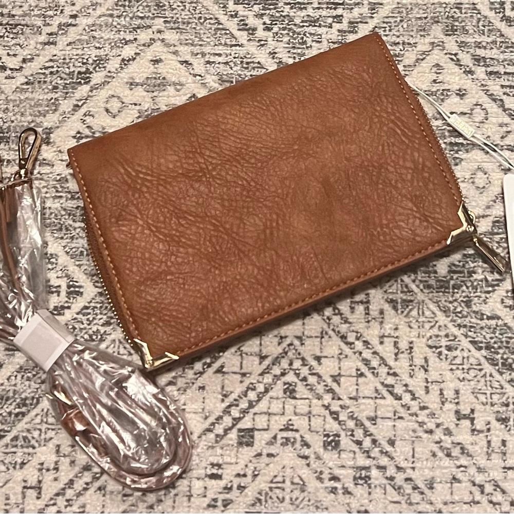Urban Expressions purse/clutch